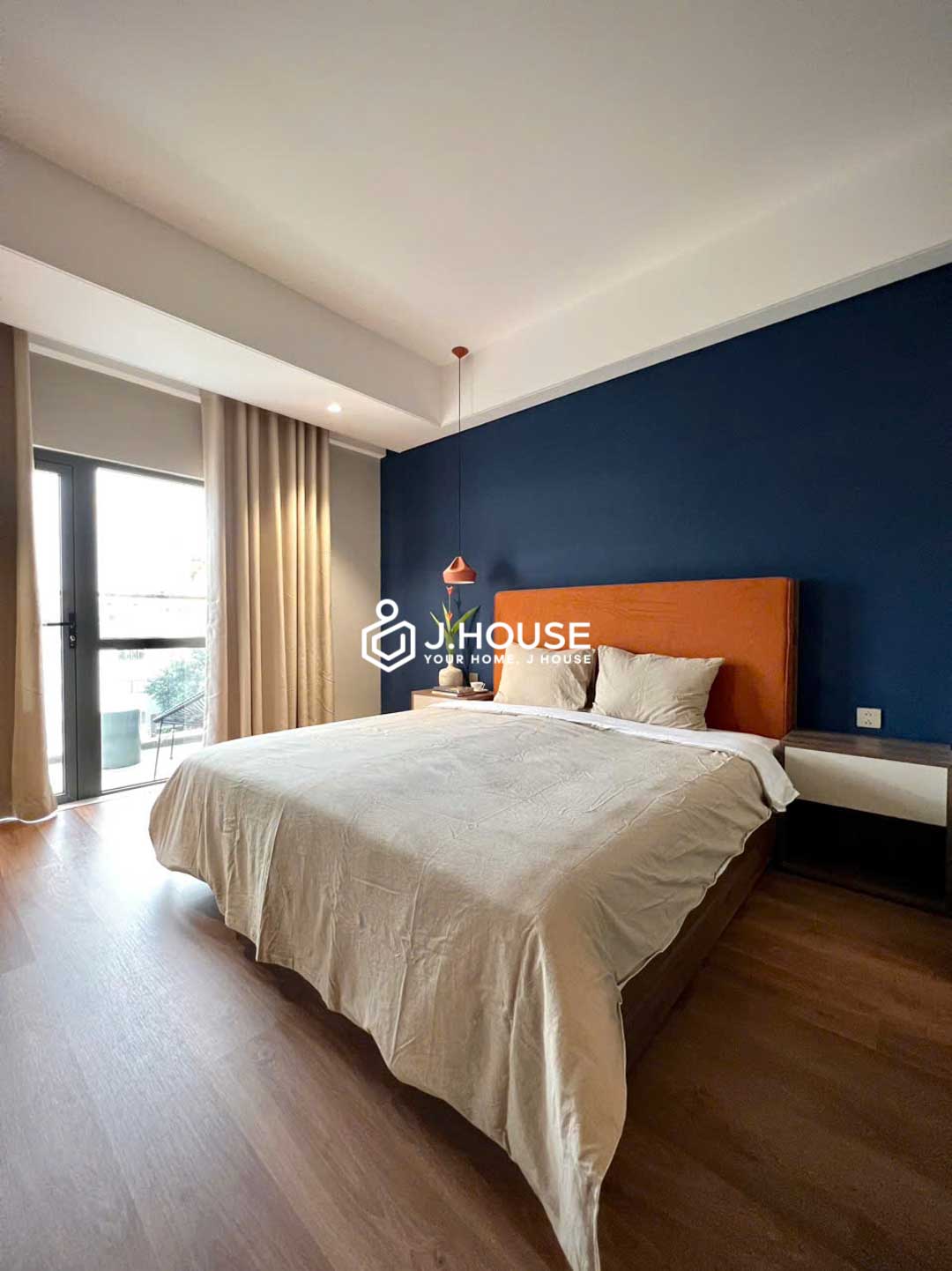 Spacious 3-Bedroom Serviced Apartment in D2 at Luxone Little Thao Dien-8