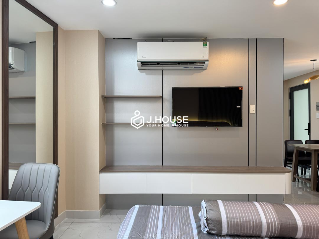 Spacious & Bright Studio for Rent in Tan Binh District - Nam Bo Apartment-6 (2)