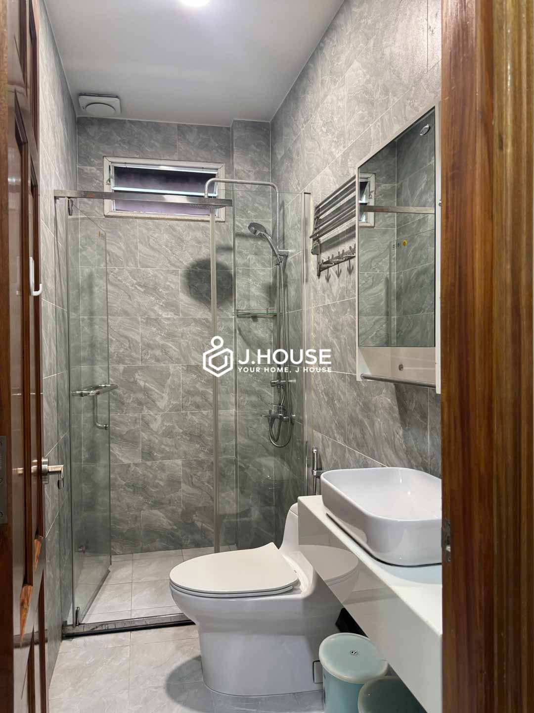 Studio Apartment with Balcony for Rent in District 1 - THD Apartment-5