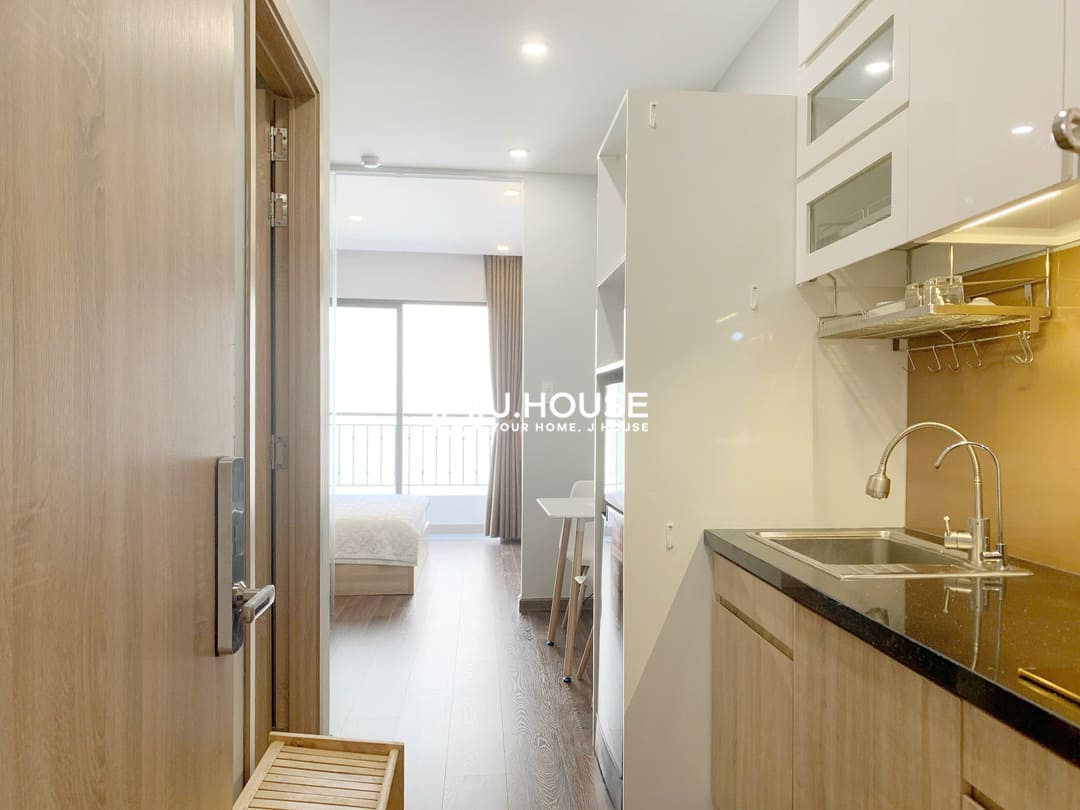 Studio apartment for rent in District 2- Hong Linh Apartment