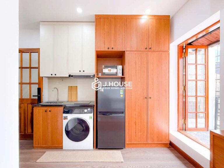 Studio for Rent with Balcony, Private Washing Machine D1 - QK 6 Studio for Rent with Balcony, Private Washing Machine D1 - QK-0