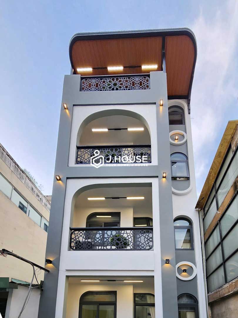 Studio in District 1 with private washer-4