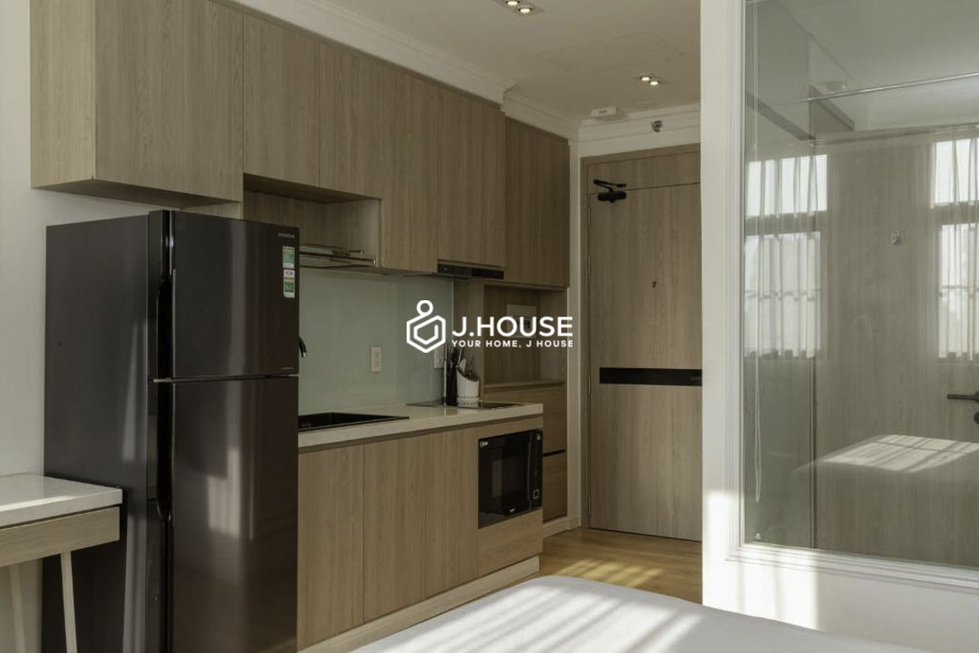 Studio with Bathtub for Rent in Phu Nhuan at S Home Apartment by DDH-7