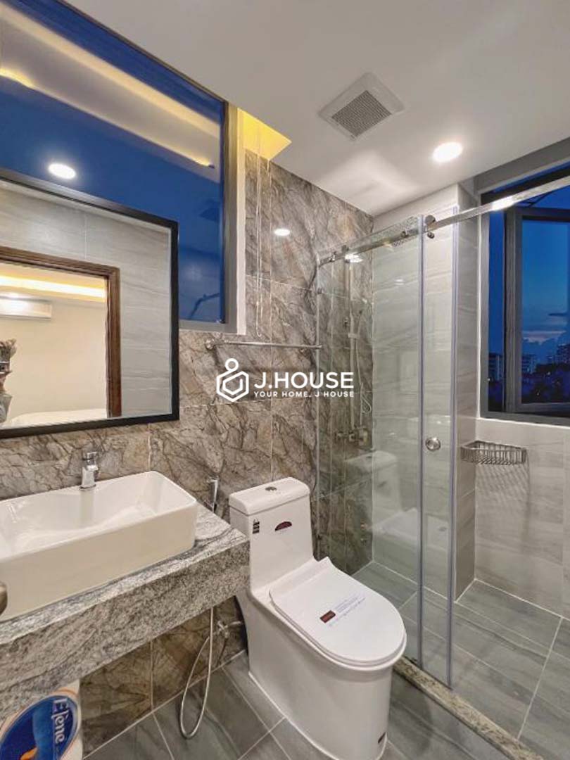 Sun-Drenched Studio Apartment for Rent in Phu Nhuan - Riverside House-6