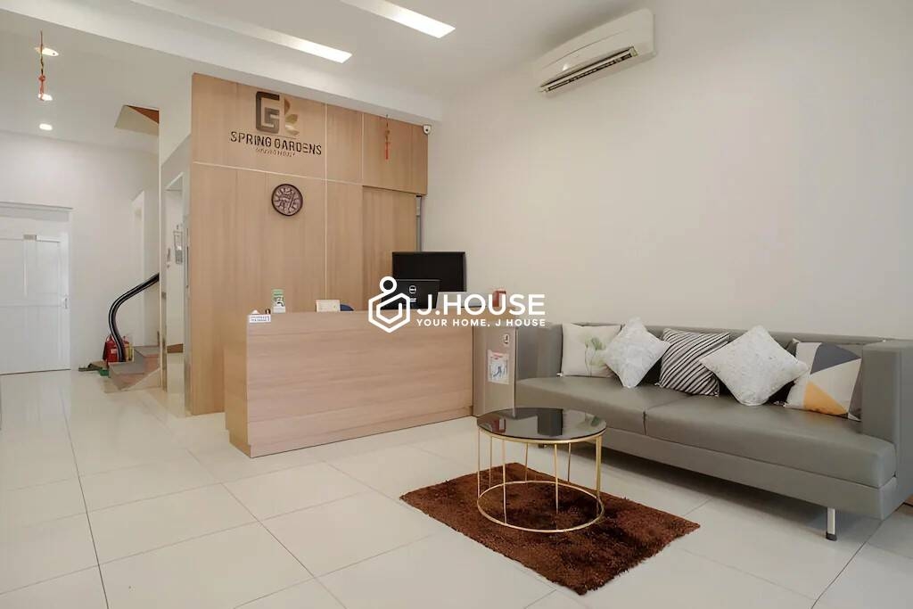 Tòa nhà CHDV Q1 Spring Gardens Apartment - JHouse