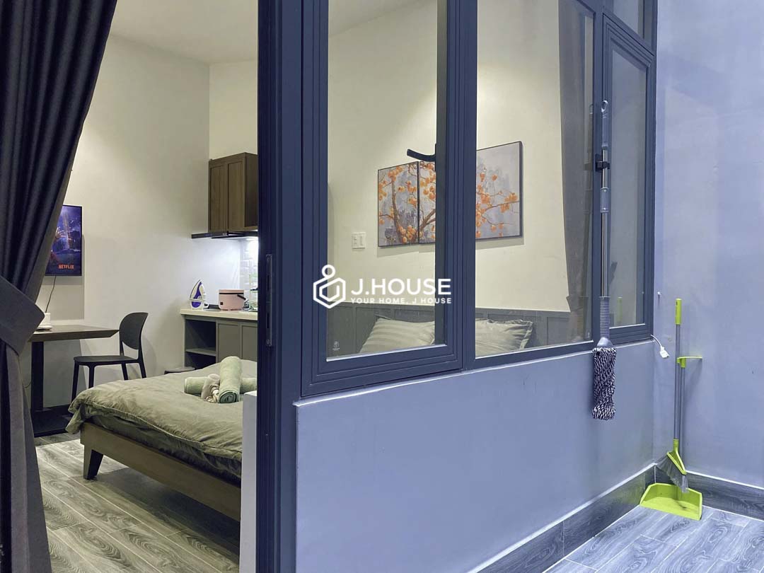 z7407386306163_86ac576cd0aeff78702b3959943ba109