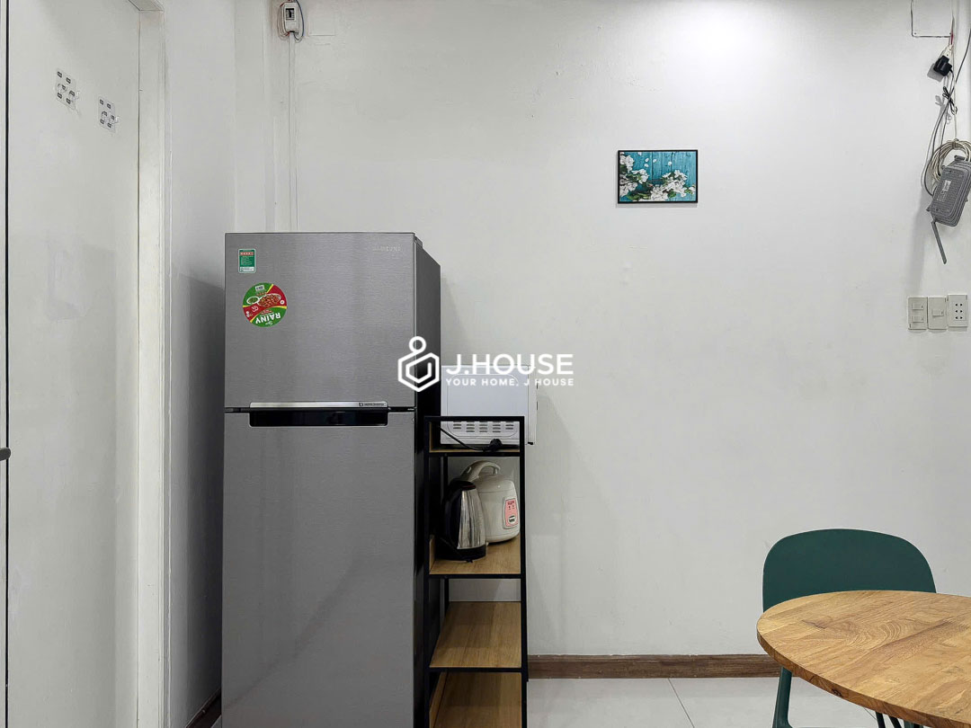 1-bedroom-apartment-with-balcony-ds-house-district-1-b5-9