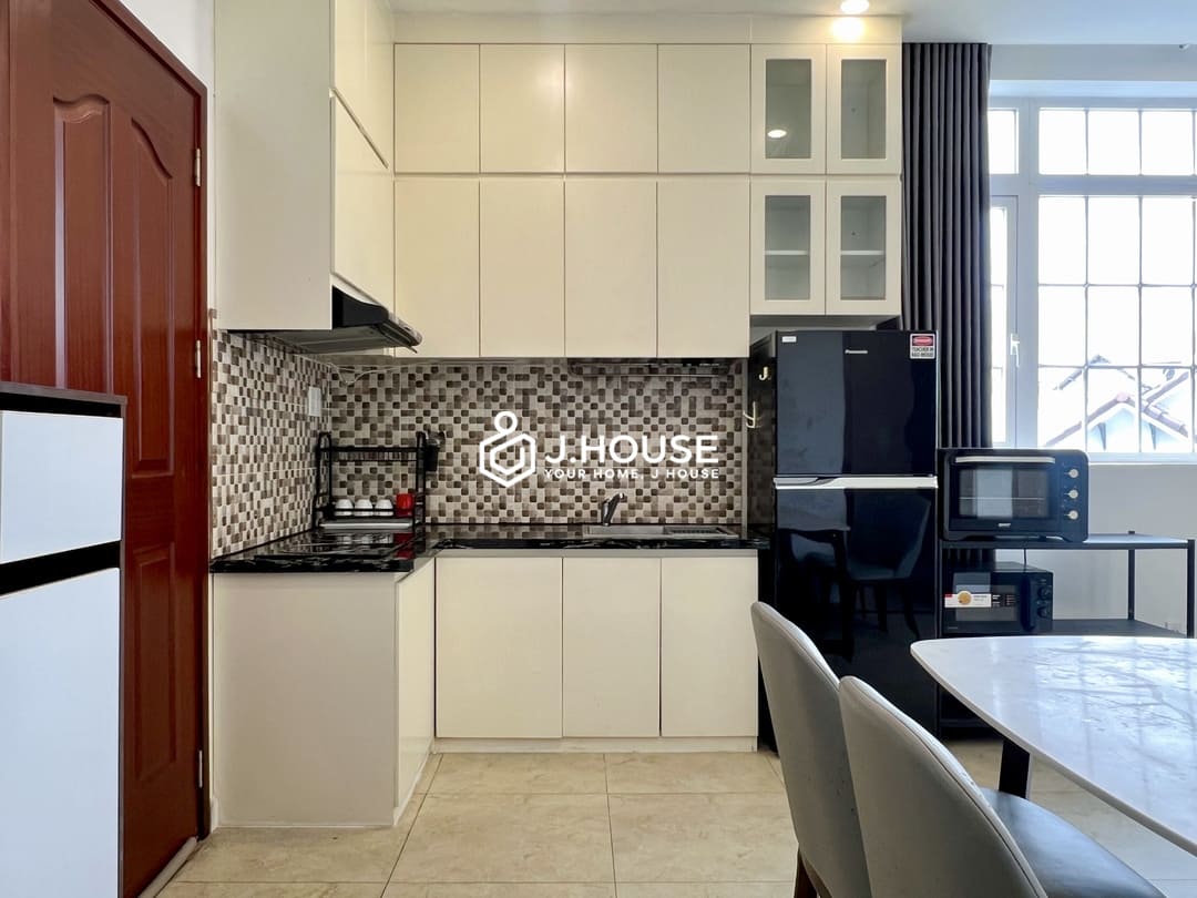 2 bedroom apartment for rent with pool in District 2, HCMC