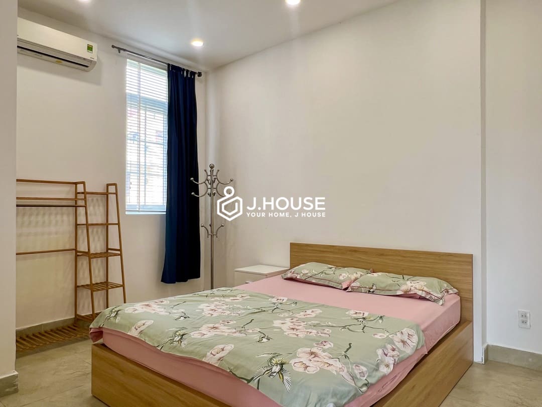 2 bedroom apartment for rent with pool in District 2, HCMC