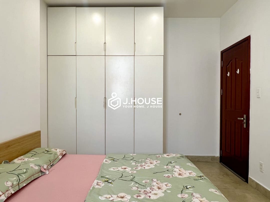 2 bedroom apartment for rent with pool in District 2, HCMC