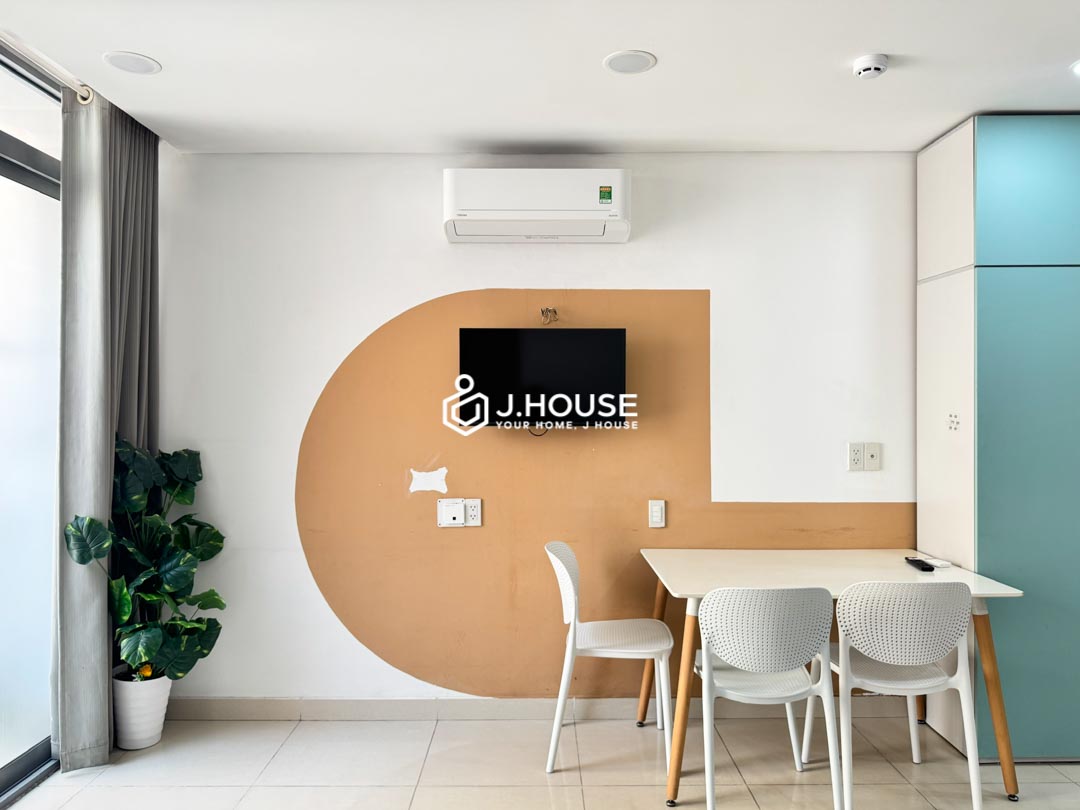 Balcony Studio for Rent in Tan Dinh District 1 - Milan Apartment-3