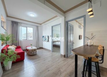 Bright 2br apartment for rent in District 1, HCMC