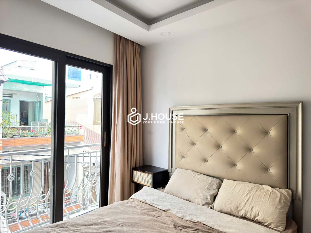 Bright Studio Apartment for Rent in District 3 - Turtle Apartment-5