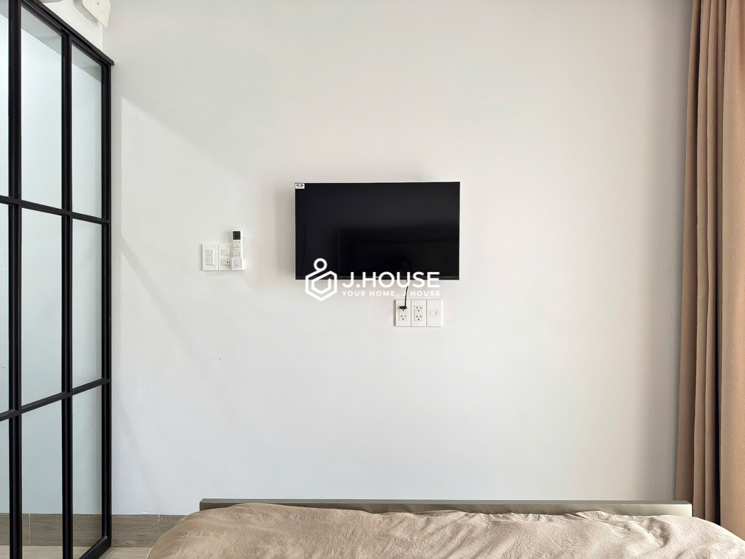 Bright Studio Apartment for Rent in District 3 - Turtle Apartment-8