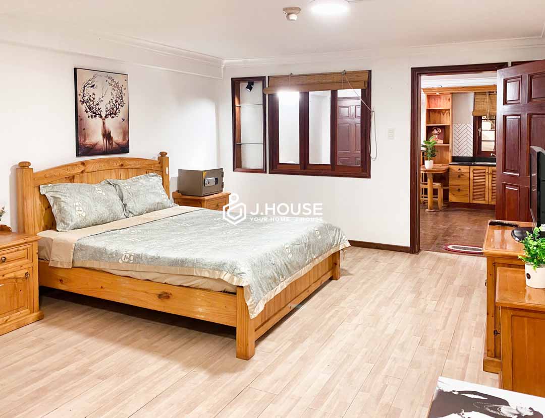 Cozy 1 Bedroom Serviced Apartment at Mayosa House District 3-3