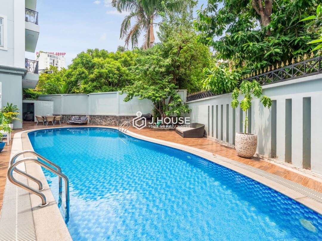 2 bedroom apartment for rent with pool in District 2, HCMC