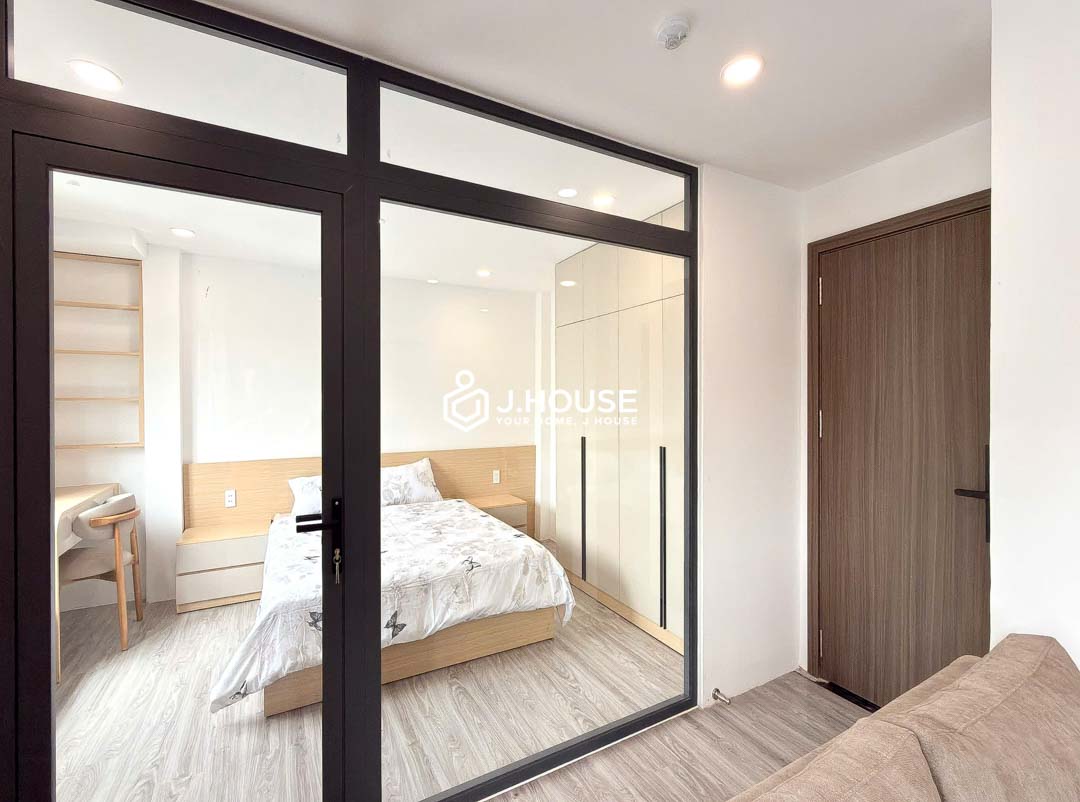 Modern 1-BR Apartment in District 1 with Balcony, Laundry - Joo House-4