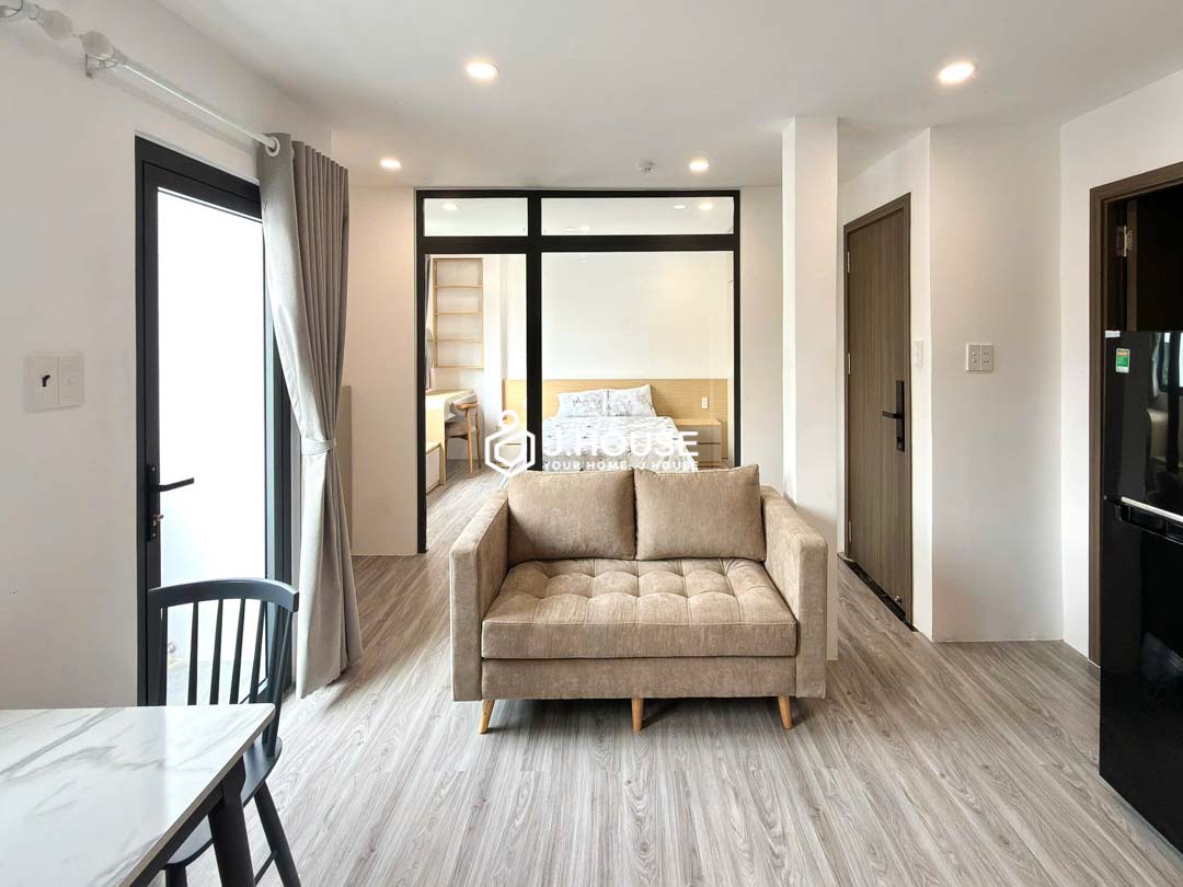 Modern 1-BR Apartment in District 1 with Balcony, Laundry - Joo House