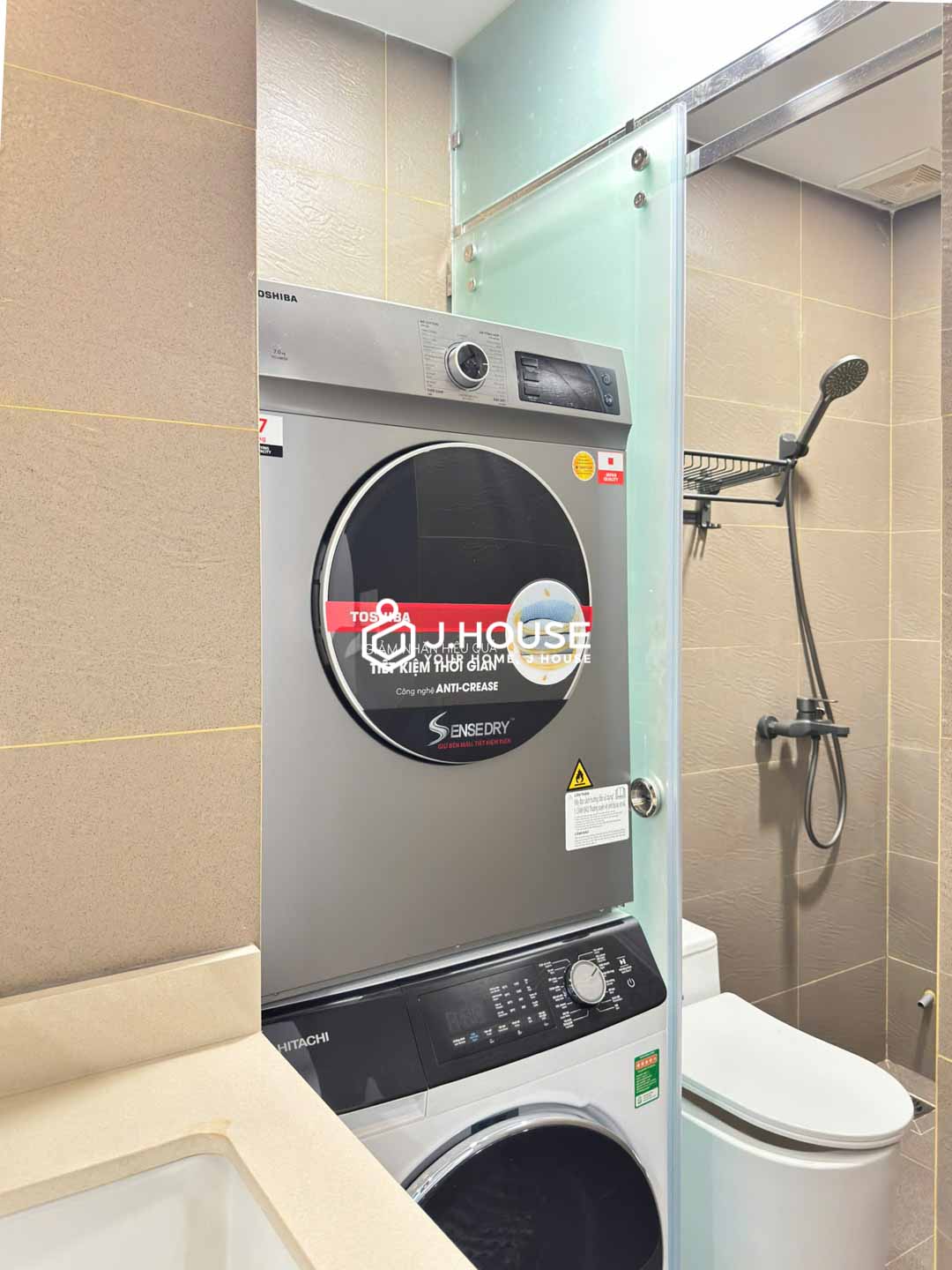 Modern 1 Bedroom Serviced Apartment for Rent in District 3 - T VILLAGE 3 -11