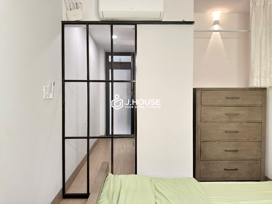 Modern 1 Bedroom Serviced Apartment for Rent in District 3 - T VILLAGE 3 -2