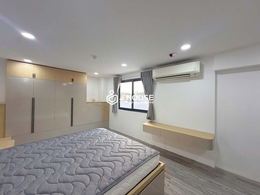 Spacious 1BR Apartment for Rent with Balcony & Laundry - Joo House D1-7