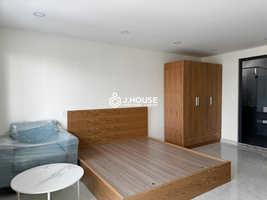 Studio Apartment in District 2 for Rent with Balcony & Laundry - Minh Phuong Apartment-0