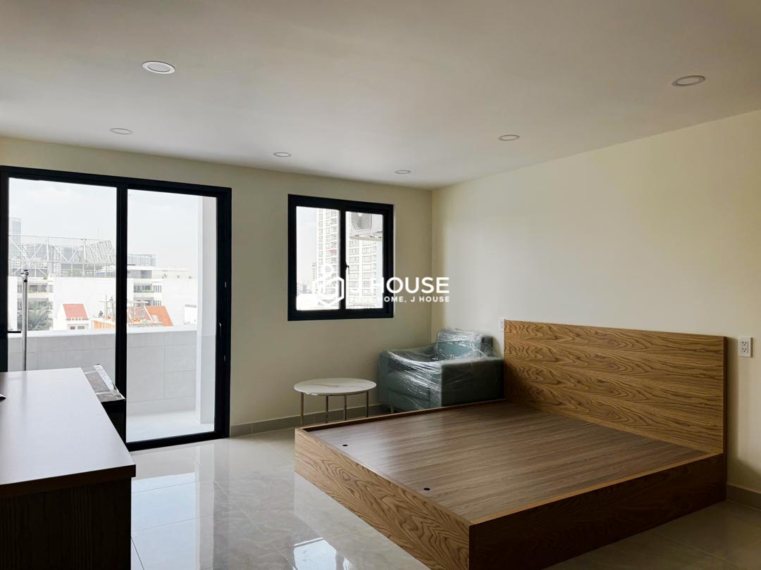Studio Apartment in District 2 for Rent with Balcony & Laundry - Minh Phuong Apartment