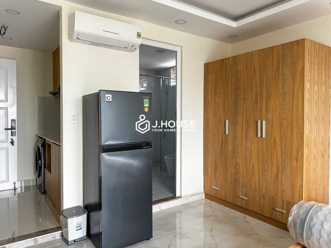 Studio in Thao Dien for Rent with Balcony & Laundry - Minh Phuong Apartment-8