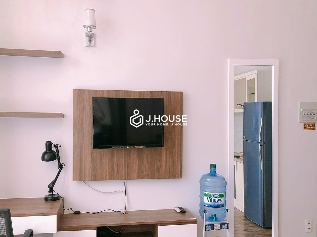 Studio with Private Garden for Rent in District 1 – Spring Garden-1