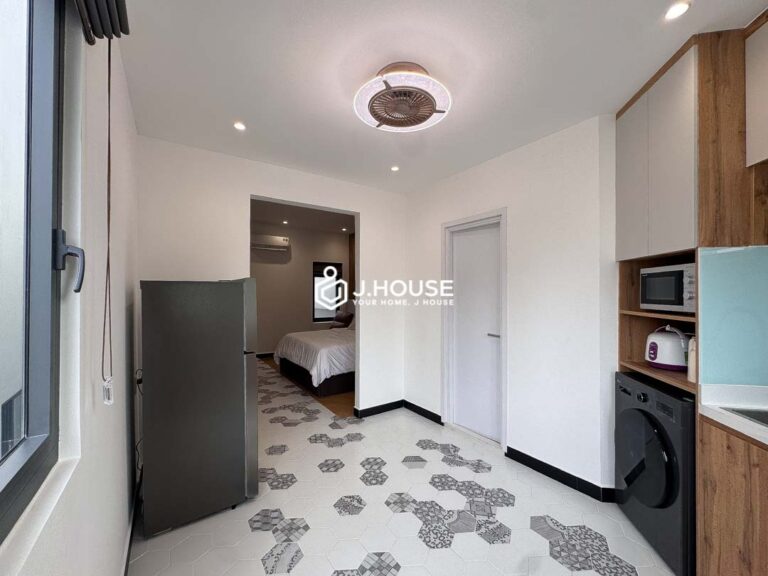 cozy-studio-apartment-for-rent-district-1-maison-huong-3b-10