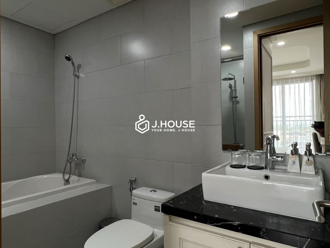luxury-2-bedroom-for-rent-near-air-port-in-tan-binh-phuong-nam-apartment-20