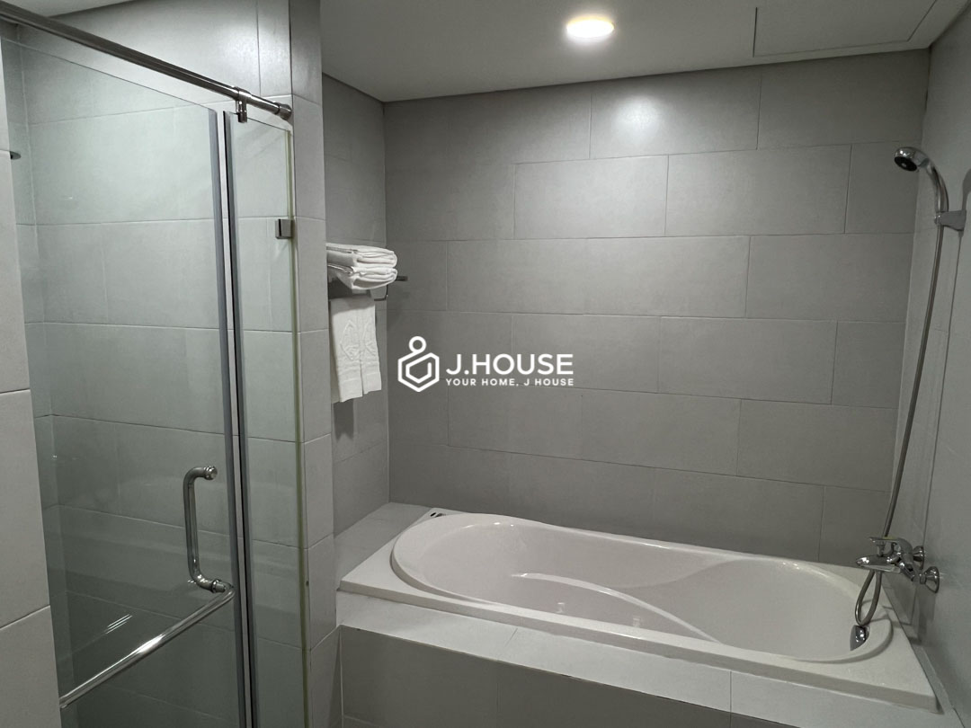 luxury-2-bedroom-for-rent-near-air-port-in-tan-binh-phuong-nam-apartment-21