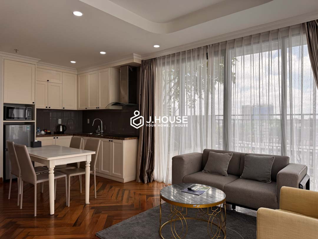 luxury-2-bedroom-for-rent-near-air-port-in-tan-binh-phuong-nam-apartment-4