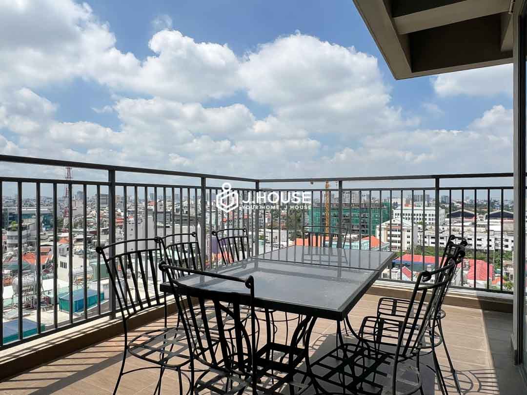 luxury-2-bedroom-for-rent-near-air-port-in-tan-binh-phuong-nam-apartment-9