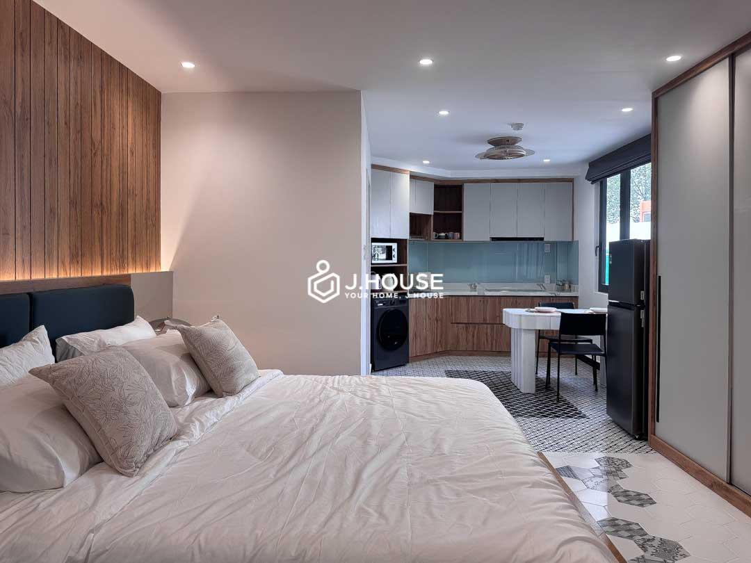modern-studio-for-rent-district-1-maison-huong-studio-2b-3