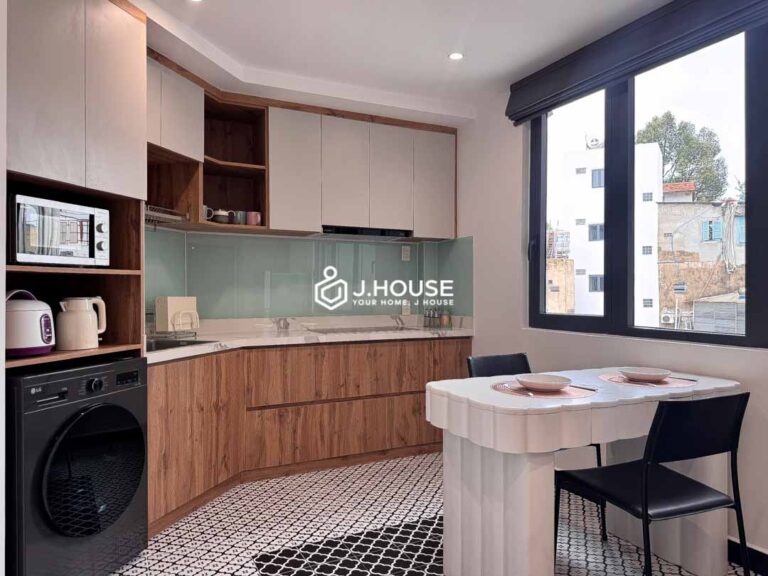 modern-studio-for-rent-district-1-maison-huong-studio-2b-5