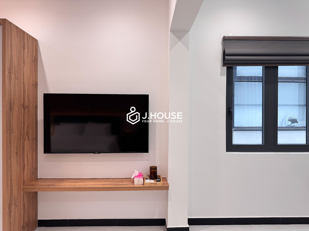 serviced-apartment-for-rent-district-1-maison-huong-studio-1b-1