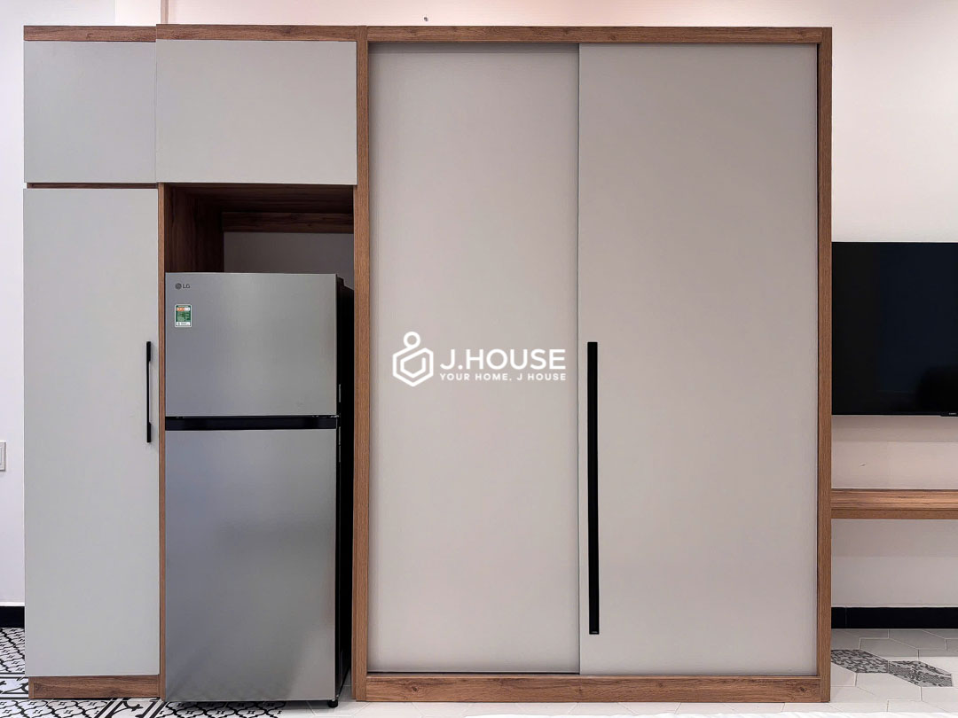 serviced-apartment-for-rent-district-1-maison-huong-studio-1b-6