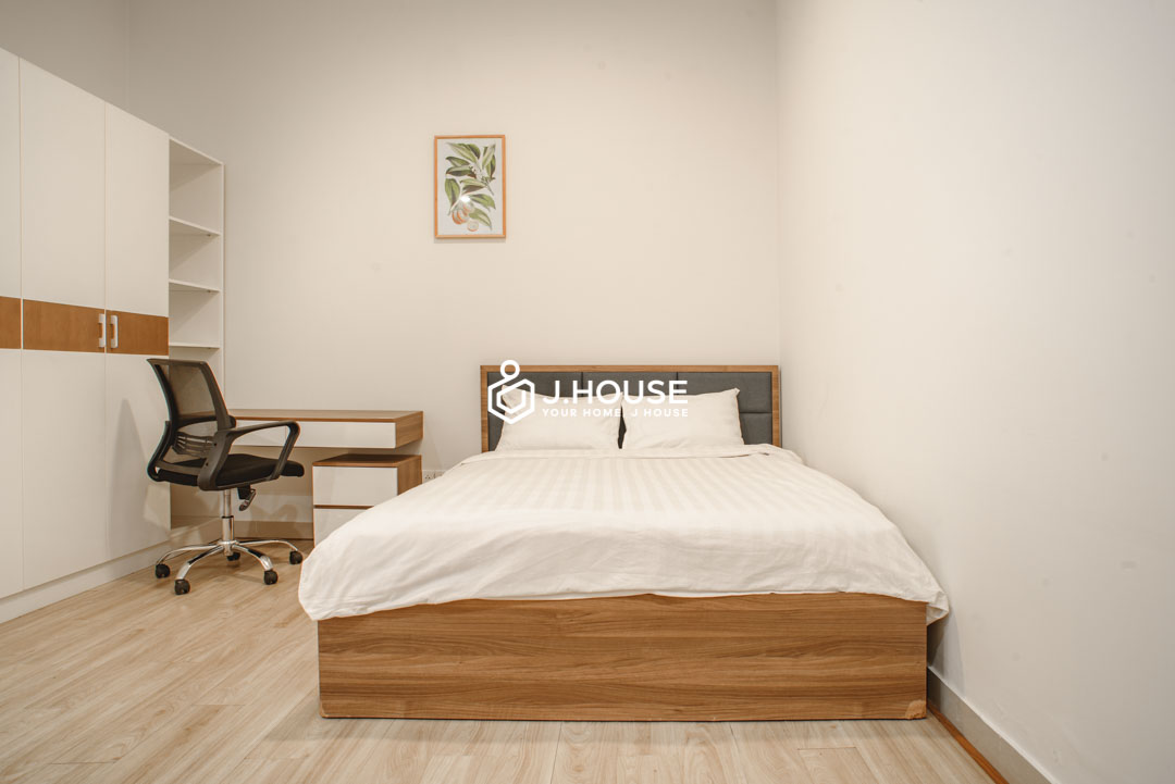 studio-apartment-for-rent-district-1-spring-garden-yard-a3-1