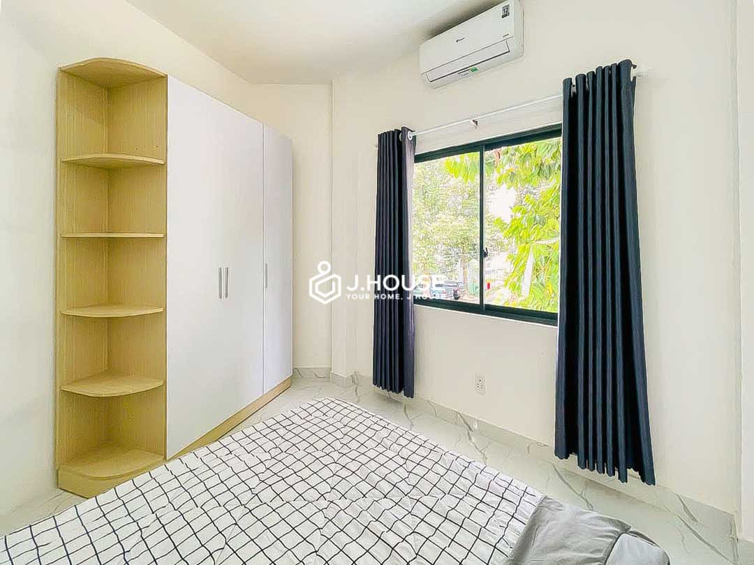 Bright 1-bedroom apartment for rent in Thanh My Loi