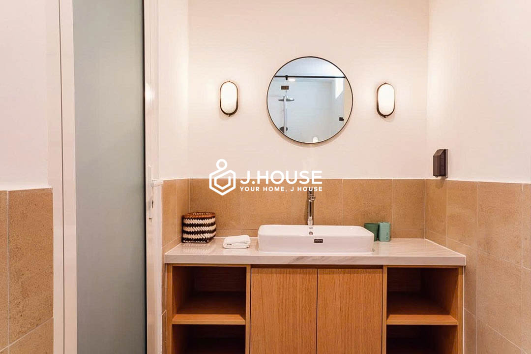 1-Bedroom Apartment in District 3 For Rent With Balcony at Belong