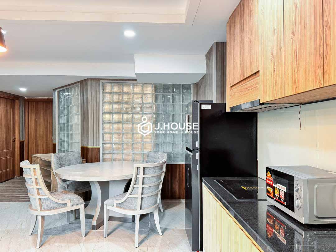 Ground Floor 2BR Apartment with Gym Pool Sauna in Thao Dien - Vitaminsea