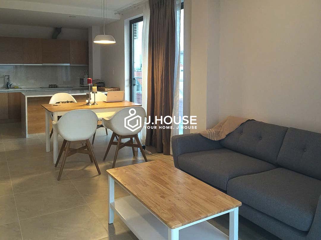 2-br-with-gym-pool-and-river-view-for-rent-in-thao-dien-moonlight-3