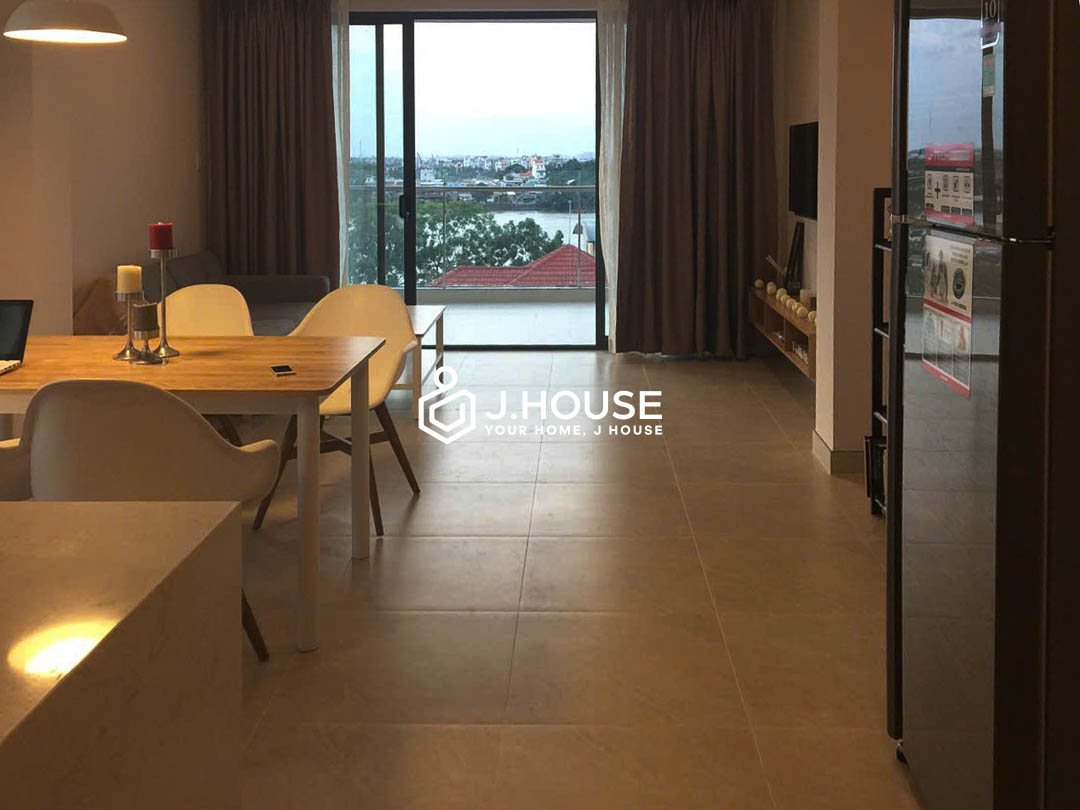 2-br-with-gym-pool-and-river-view-for-rent-in-thao-dien-moonlight-4