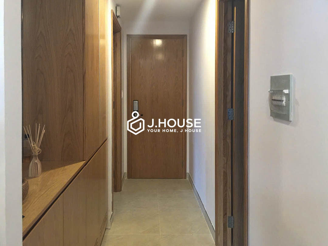 2-br-with-gym-pool-and-river-view-for-rent-in-thao-dien-moonlight-6