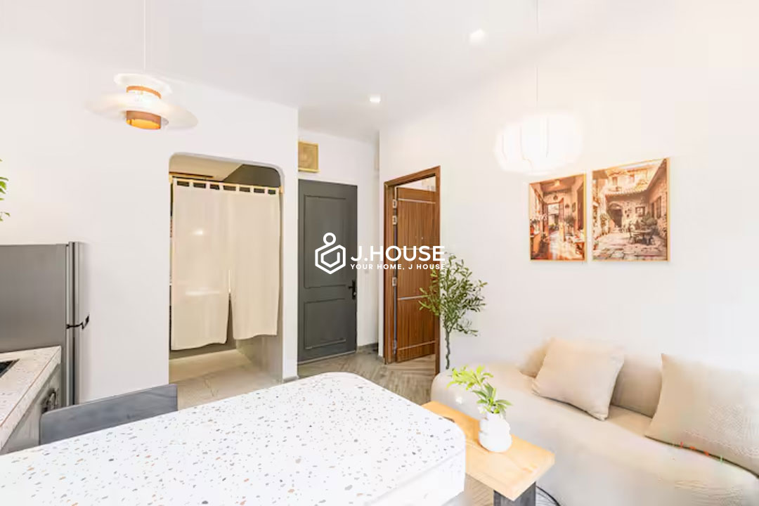  Aesthetic 1-Bedroom Apartment For Rent in Da Kao, District 1 - Glowing Ember