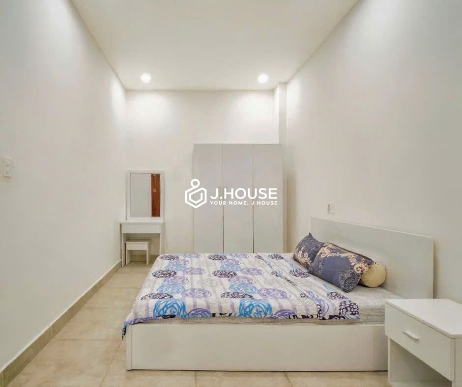 Affordable 1 Bedroom Apartment with Pool in District 2, HCMC