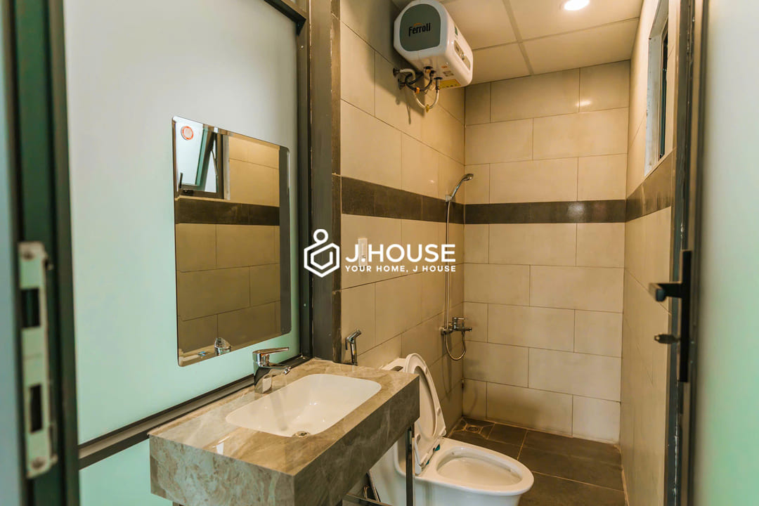 Cozy 1-Bedroom Apartment For Rent in District 3 - Shome