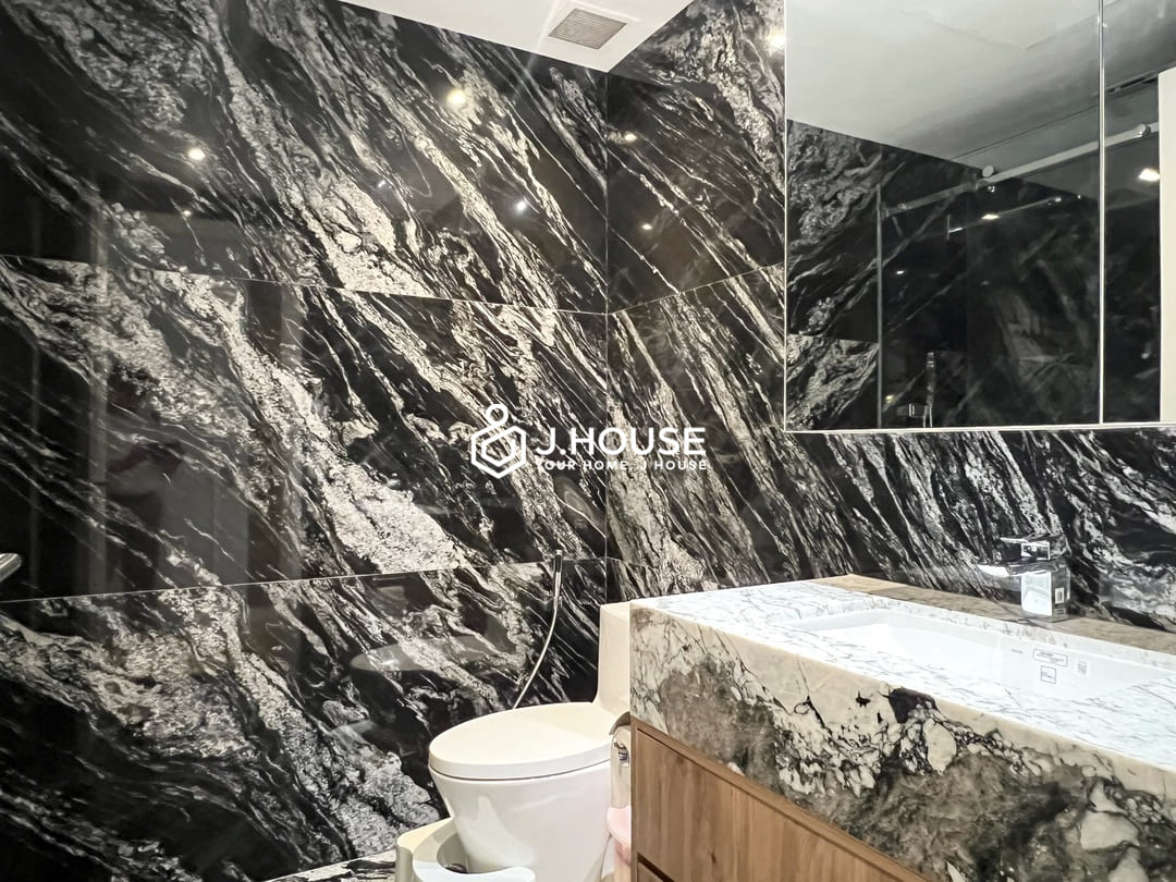 Brand New 2 Bedroom Avalon Saigon Apartment, Ho Chi Minh City