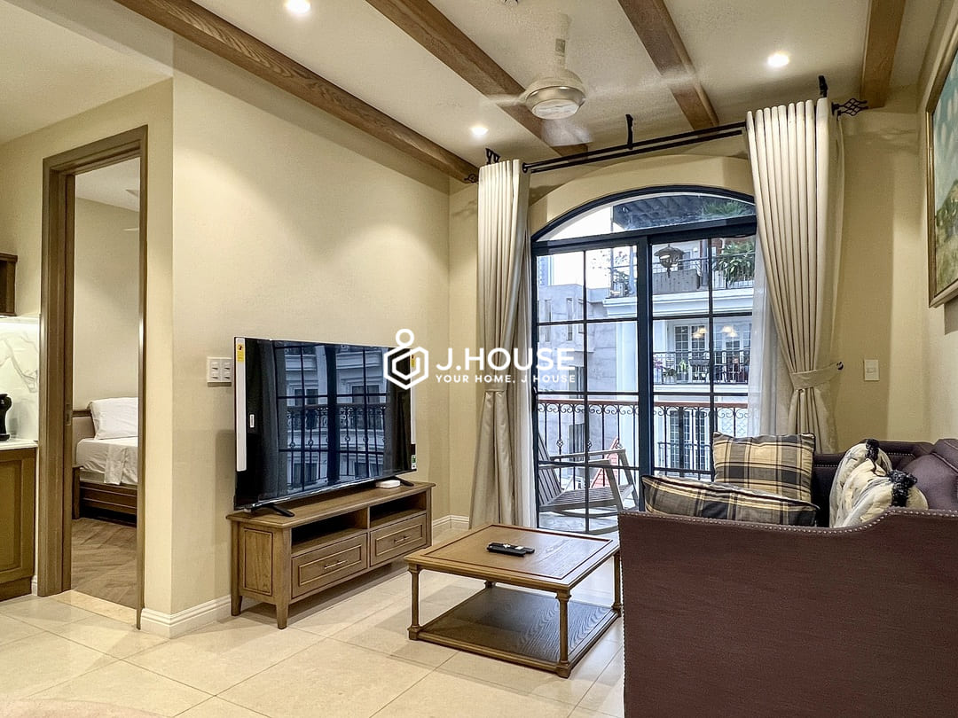 2 Bedroom Apartment for Rent in Thao Dien, D2 with Bathtub, Jacuzzi & BBQ Area - Serena Bahuan